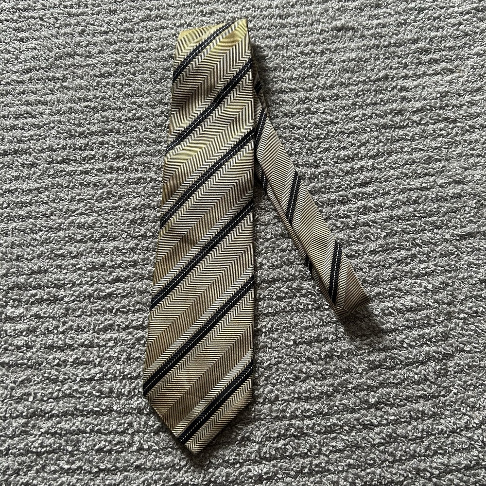 Alexander Julian Silk Tie Gold Navy Striped OS Vintage Preppy Retro 80s Dapper - Picture 1 of 7